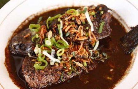 Tempat Makan Enak Gabus Pucung Warung Mandiri di Karawang, 1. Objek Wisata Pantai Tanjung Baru di Karawang, 2. Pantai Tanjung Pakis Karawang, 3. Destinasi Wisata Pantai Samudera Baru di Karawang, 4. Objek Wisata Alam Curug Bandung di Karawang, 5. Tempat Liburan Asyik di Danau Cipule Karawang, 6. Tempat Wisata Seru di Karawang – Curug Cigentis, 7. Vihara Shia Jin Ku Po di Karawang, 8. Tempat Wisata Sejarah Situs Candi Jiwa di Karawang, 9. Wisata Curug Cikarapyak di Karawang, 10. Objek Wisata Alam Curug Cipanundaan di Karawang, 11. Liburan ke Curug Cikoleangkak di Karawang, 12. Tempat Liburan Menarik Danau Kalimati di Karawang, 13. Liburan ke Situ Kamojing di Karawang, 14. Objek Wisata Green Canyon di Karawang, 15. Waterboom Kampung Wisata Curug Cigentis di Karawang, 16. Wisata Sejarah Monumen Rawagede di Karawang, 17. Tempat Wisata Kuliner Soto Gempol di Karawang, 18. Tempat Makan Enak Gabus Pucung Warung Mandiri di Karawang, 19. Wisata Kuliner Lezat Tahu Bumbu Sari Rasa di Karawang, 20. Tempat Kuliner Enak Soto Tangkar Mang Nean di Karawang, 21. Makanan Khas Karawang Kue Gonjing, 22. Wisata Sejarah Monumen Kebulatan Tekad Rengasdengklok, 23. Tempat Wisata Belanja Mall Karawang Central Plaza, 24. Tempat Liburan Keluarga Taruma Leisure Water Park di Karawang, 25. Tempat Liburan Seru Wonderland Adventure Water Park , 26. Mampir di Sentra Kerajinan Boneka Cikampek Karawang, 27. Wisata Keluarga Bendungan Walahar di Karawang, 28. Menikmati Indahnya Panorama Indah Bukit Sempur, 29. Mendaki Gunung Sanggabuana , 30. Wisata Belanja Pasar Baru Karawang, 31. Liburan Seru ke Situ Cibayat, 32. Pemancingan JAKA Tirta Mulya, 33. Wisata Sejarah ke Candi Blandongan, 34. Liburan Seru ke Kelenteng Sian Jin Ku Po Karawang