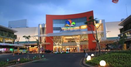 Tempat Wisata Belanja Kawasan Gading Serpong, 1. Tempat Wisata Pantai Tanjung Pasir di Tangerang, 2. Tanjung Kait di Tangerang, 3. Wisata Religi Masjid Al-Adzom di Tangerang, 4. Objek Wisata Bendungan Pintu Air Sepuluh di Tangerang, 5. Wisata Seru ke Masjid Pintu Seribu di Tangerang, 6. Destinasi Wisata Pulau Cangkir di Tangerang, 7. Objek Wisata Situ Cipondoh di Tengerang, 8. Liburan Seru ke Marcopolo Water Adventure di Tangerang, 9. Tempat Wisata Keluarga Ocean Park Water Adventure di Tangerang Selatan, 10. Objek Wisata Taman Buaya Tanjung Pasir di Tangerang, 11. Tempat Wisata Alam Hutan Kota BSD di Tangerang, 12. Tempat Wisata Keluarga Water World Citra Raya di Tangerang, 13. Destinasi Wisata Seru ke Kawasan Lippo Karawaci di Tangerang, 14. Tempat Wisata Belanja Kawasan Gading Serpong, 15. Tempat Wisata Kuliner Enak Flavor Bliss Alam Sutera di Tangerang, 16. Objek Wisata Klenteng Boen Tek Bio di Tangerang, 17. Telaga Cisoka, 18. Tebing Koja, 19. Taman Wisata Pulau Situ Gintung, 20. Taman Potret, 21. Citra Raya World of Wonders, 22. Taman Gajah Tunggal, 23. Kandank Jurank Doank, 24. Situ Cihuni, 25. Situ Bulakan, 26. Scientia Square Park, 27. Tanah Tingal, 28. Upside Down World Alam Sutera, 29. Wisata Alam Hutan Kota, 30. Garden Lantern Maze Market, 31. Pasar Lama Tangerang, 32. Taman Prestasi, 33. Taman Kunci Cikokol, 34. Phi Phi Club Greenwich Park, 35. BX Rink, 36. Branchsto Equestrian Park, 37. Benteng Heritage Museum, 38. Amsterdam Waterpark, 39. Sakura Garden AEON Mall, 40. Kampung Bekelir, 41. Taman Bambu, 42. Taman Kota 1 BSD, 43. Kelenteng Sampo Tay Jin, 44. Froggy BSD, 45. BSD Xtreme Park, 46. Fun Park WaterBoom, 47. Taman Menteng Bintaro, 48. Boen Hay Bio Temple, 49. Little Jungle Playground, 50. Klenteng Tjo Soe Kong, 51. Vihara Padumuttara, 52. Keramat Solear, 53. Cisadane, 54. Summarecon Mall Serpong, 55. Danau Tomang, 56. Fun and Fit Qbig, 57. Monumen Lengkong, 58. Flying Deck Cisadane, 59. Taman Pisang, 60. Taman Kunang-Kunang, 61. Taman Pramuka, 62. Batavia Splash Water Adventure, 63. Pulo Saiji Water Adventure