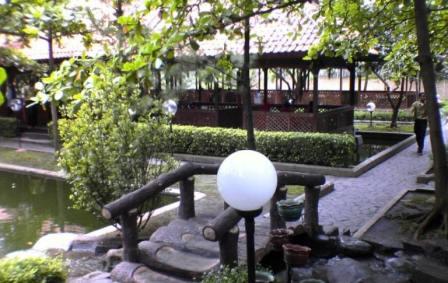 Tempat Wisata Kuliner Restoran Kartini Cikarang Bekasi, 1. Taman Buaya Indonesia Jaya , 2. Waterboom Lippo Cikarang, 3.Gedung Juang 45, 4. Saung Ranggon, 5. Danau Cibeureum, 6. Klenteng Hok Lay Kiong, 7. Vihara Dharma Jaya, 8. Pura Agung Tirta Bhuana , 9. Masjid Jami Al – Hidayah, 10. Pantai Muara Gembong, 11. Pantai Muara Beting, 12. Pantai Muara Bendera, 13.Pantai Mekar, 14. Rumah Pohon, 15. Hutan Kota Bekasi, 16. Danau Marakas, 17. Bumi Perkemahan Karang Kitri, 18. Taman Kemang Pratama, 19. Restoran Kartini Cikarang , 20. Saung Wulan, 21. Taman Alun-alun Kota Bekasi, 22. Kolam Renang Taman Harapan Baru (THB), 23. Kolam Renang Bintang Sport Center, 24. Sport Club Harapan Indah, 25. Kolam Renang Galaxy Tirta Mas, 26. Venetian Water Carnaval, 27. Columbus Waterpark, 28. Go! Wet Waterpark, 29. Curug Parigi, 30. Transera Waterpark, 31. Snow World International Revo Town, 32. Situ Gede Bekasi, 33. Sirkus Waterplay, 34. Rainbow Garden, 35. Fun Park Waterboom Bekasi, 36. Danau Duta Harapan, 37. Taman Hijau Pekayon, 38. Taman Gigi, 39. Hutan Kota Patriot Bina Bangsa, 40. Taman Jatiasih, 41. Islamic Center Bekasi, 42. Stadion Patriot Candrabaga, 43. Wisata Bumi Restu, 44. Penguin Waterpark, 45. Grand Splash Waterpark, 47. Camping Ground Kalam Kopen, 48. Tugu Skatepark, 49. Kolam Renang Green Park, 50. Kolam Renang Persada Kemala, 51. Danau Elysum, 52. Jembatan Magnetica, 53. Piramida Terbalik Summarecon Bekasi, 54. Situ Rawa Binong, 55. Stadion Wibawa Mukti, 56. Taman Sehati, 57. Jababeka Botanical Garden, 58. Puri Nirwana Waterpark, 59. Megati Waterpark