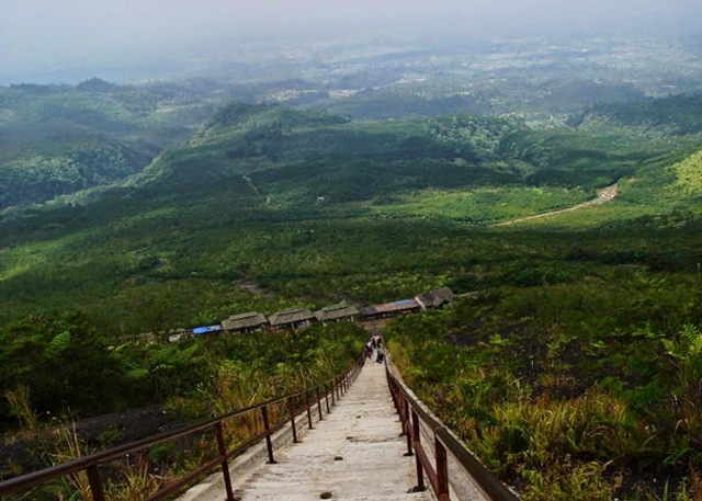 Wisata Alam Gunung Galunggung Tasikmalaya