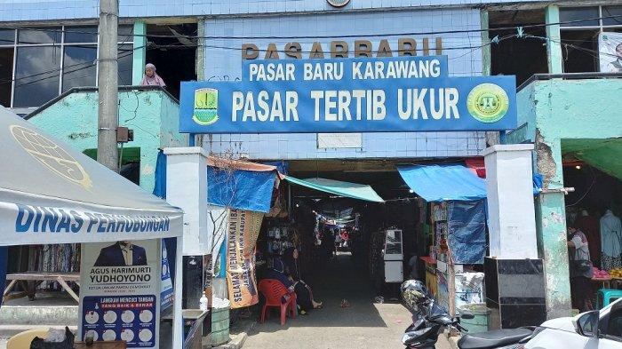 Wisata Belanja Pasar Baru Karawang via Tribunnews, 1. Objek Wisata Pantai Tanjung Baru di Karawang, 2. Pantai Tanjung Pakis Karawang, 3. Destinasi Wisata Pantai Samudera Baru di Karawang, 4. Objek Wisata Alam Curug Bandung di Karawang, 5. Tempat Liburan Asyik di Danau Cipule Karawang, 6. Tempat Wisata Seru di Karawang – Curug Cigentis, 7. Vihara Shia Jin Ku Po di Karawang, 8. Tempat Wisata Sejarah Situs Candi Jiwa di Karawang, 9. Wisata Curug Cikarapyak di Karawang, 10. Objek Wisata Alam Curug Cipanundaan di Karawang, 11. Liburan ke Curug Cikoleangkak di Karawang, 12. Tempat Liburan Menarik Danau Kalimati di Karawang, 13. Liburan ke Situ Kamojing di Karawang, 14. Objek Wisata Green Canyon di Karawang, 15. Waterboom Kampung Wisata Curug Cigentis di Karawang, 16. Wisata Sejarah Monumen Rawagede di Karawang, 17. Tempat Wisata Kuliner Soto Gempol di Karawang, 18. Tempat Makan Enak Gabus Pucung Warung Mandiri di Karawang, 19. Wisata Kuliner Lezat Tahu Bumbu Sari Rasa di Karawang, 20. Tempat Kuliner Enak Soto Tangkar Mang Nean di Karawang, 21. Makanan Khas Karawang Kue Gonjing, 22. Wisata Sejarah Monumen Kebulatan Tekad Rengasdengklok, 23. Tempat Wisata Belanja Mall Karawang Central Plaza, 24. Tempat Liburan Keluarga Taruma Leisure Water Park di Karawang, 25. Tempat Liburan Seru Wonderland Adventure Water Park , 26. Mampir di Sentra Kerajinan Boneka Cikampek Karawang, 27. Wisata Keluarga Bendungan Walahar di Karawang, 28. Menikmati Indahnya Panorama Indah Bukit Sempur, 29. Mendaki Gunung Sanggabuana , 30. Wisata Belanja Pasar Baru Karawang, 31. Liburan Seru ke Situ Cibayat, 32. Pemancingan JAKA Tirta Mulya, 33. Wisata Sejarah ke Candi Blandongan, 34. Liburan Seru ke Kelenteng Sian Jin Ku Po Karawang