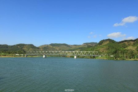 Wisata Bendungan Gerak Serayu, 1. Objek Wisata Terkenal Baturaden di Purwokerto, 2. Tempat Wisata Alam Curug Gede di Purwokerto, 3. Objek Wisata Alam Air Terjun Curug Ceheng di Purwokerto, 4. Tempat Wisata Seru di Baturraden Adventure Forest Purwokerto, 5. Objek Wisata Air hangat belerang di Pancuran 7 di Purwokerto, 6. Tempat Wisata Seru Telaga sunyi di Purwokerto, 7. Objek Wisata Alam Curug Cipendok, 8. Objek Wisata Religi Gua Maria Kaliori di Purwokerto, 9. Wisata Kuliner Mendoan khas Purwokerto, 10. Destinasi Wisata Menantang Mendaki Gunung Slamet, 11. Tempat Wisata Seru Pemandian Kalibacin , 12. Tempat Wisata Keluarga Batur Agung di Purwokerto (Sudah Tutup), 13. Tempat Rekreasi Keluarga Telaga Pucung , 14. Monumen Panglima Besar Jenderal Sudirman , 15. Wahana Rekreasi Dreamland Park Pancasan di Purwokerto, 16. Wahana Permainan Seru Crossworld Paintball, 17. Nyantai di Alun-alun Lama Kota Banyumas, 18. Serunya Liburan di Depo Bay Depo Pelita Purwokerto, 19. Objek Wisata Terbaru Curug Nangga Di Banyumas, 20. Bukit Watu Meja, 21. Museum Bank Rakyat Indonesia, 22. Wisata Bendungan Gerak Serayu, 23. Tempat Wisata Alam Bukit Tranggulasih Purwokerto, 24. Liburan Seru ke Batur Agung Mount of Fun Purwokerto, 25. Wisata Alam Curug Gomblang di Purwokerto, 26. Curug Bayan, 27. Curug Telu, 28. Bukit Bintang Baturaden, 29. Wisata Alam Pancuran 3 Purwokerto, 30. Miniatur Dunia Purwokerto (Small World), 31. Bukit Pandang Munggang, 32. Puncak Dinar, 33. Bukit Gadog, 34. Kebun Bunga Matahari Rempoah, 35. Bukit Agaran, 36. Hutan Pinus Limpakuwus, 37. Curug Pinang, 38. The Forest Island, 39. The Village Purwokerto, 40. Bumi Perkemahan Wana Wisata Baturaden, 41. Taman Kaloka Widya Mandala