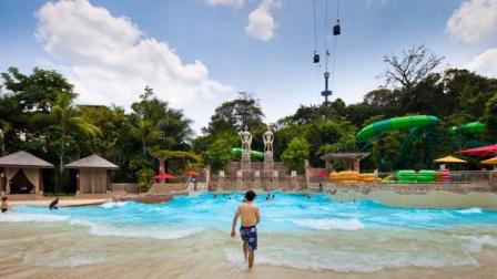 Objek Wisata Wisata Big splash di Singapore - tempat wisata di Singapore, 1. Merlion Park Singapore, 2. Wisata Orchard Road di Singapore, 3. Destinasi Wisata Sentosa Island di Singapore, 4. Tempat Wisata Belanja di Singapore – Bugis Street, 5. Universal Studios Singapore, 6. Objek Wisata Singapore River, 7. Art Science Museum Singapura, 8. Objek Wisata Helix Bridge di Singapura, 9. Obyek Wisata Marina Bay Sands di Singapura, 10. Tempat Nongkrong Henderson Waves Bridge di Singapore, 11. Wahana Bermain Singapore Flyer, 12. Objek Wisata Gardens by The Bay di Singapore, 13. Wahana Liburan Seru Esplanade di Singapore, 14. Wisata Raffles Landing Site di Singapura, 15. Tempat Wisata Unik Haw Par Villa di Singapore, 16. Wisata Arab Street Singapore, 17. Liburan ke Little India di Singapore, 18. Berkunjung ke Chinatown di Singapore, 19. Liburan ke Singapore Botanical Gardens, 20. Tempat Wisata Keluarga – Singapore Zoo, 21. Jurong Bird Park Singapore, 22. St. Andrew’s Cathedral Singapura, 23. Wisata Religi Masjid Sultan di Singapore, 24. Tempat Wisata Seru Singapore Flight Experience, 25. Objek Wisata Terbaru Madame Tussauds di Singapore, 26. Wahana Liburan Keluarga Marine life park di Singapore, 27. Wahana Bermain Keluarga Wild Wild Wet di Singapore, 28. Objek Wisata Wisata Big splash di Singapore, 29. Singapore Discovery Centre (SDC), 30. Wisata Belanja Mustafa Centre Singapura, 31. Safari Night Singapore, 32. Liburan Seru River Safari Wildpark Singapore, 33. National Museum of Singapore, 34. Tempat Wisata Kuliner di Singapore – Katong, 35. East Coast Park Singapore