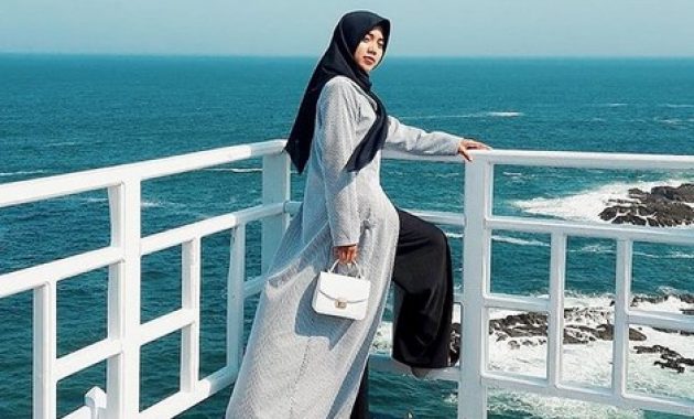 via IG @sasha.701, Pantai Papuma Jember , Pulau Nusa Barong, Tiket Masuk Pantai Papuma Jember, Momen Terbaik di Pantai Papuma, Penginapan di Pantai Papuma, Rute ke Pantai Papuma Jember , Mitos yang Berkembang di Papuma Jember Jawa Timur, Keindahan Pantai Papuma, Daya Tarik Pantai Tanjung Papuma, Ingin mengunjungi  Pantai Tanjung Papuma?