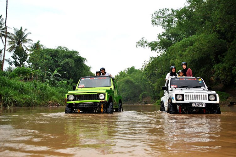 Desa Wisata Bejiharjo via Jogjaprov, 1. Pantai Pok Tunggal, 2. Pantai Siung, 3. Pantai Indrayanti (Pantai Pulang Sawal), 4. Pantai Baron, 5. Pantai Jogan, 6. Pantai Sundak, 7. Pantai Krakal, 8. Goa Gelatik, 9. Air Terjun Sri Gethuk, 10. Gua Seropan, 11. Gua Jomblang, 12. Cave Tubing Kalisuci, 13. Gunung Nglanggeran, 14. Pantai Sadranan, 15. Bukit Bintang, 16. Pantai Ngobaran, 17. Pantai Gesing, 18. Bukit Kosakora, 19. Pantai Wedi Ombo, 20. Pantai Slili, 21. Pantai Timang, 22. Pantai Jungwok, 23. Rafting di Kali Oyo Gunungkidul, 24. Pantai Seruni, 25. Pantai Drini, 26. Pantai Sepanjang, 27. Goa Bribin, 28. Goa Kalisuci Gunung Kidul, 29. Alun-alun Wonosari (Alun-alun Pemda), 30. Pantai Kukup, Desa Kemadang, Kecamatan Tanjungsari, 31. Embung Batara Sriten, 32. Pantai Sadeng, 33. Goa Cokro, 34. Goa Lowo, 35. Pantai Ngrenehan, 36. Gua Maria Tritis, 37. Desa Wisata Jelok, 38. Desa Wisata Nglanggeran, 39. Goa Jomblang – Grubug, 40. Goa Paesan, 41. Gunung Patuk atau Bukit Hargodumilah, 42. Gunung Gambar, 43. Telaga Jonge, 44. Dam Beton Indah dan Bendungan Simo, 45. Rest Area Bunder, 46. Goa Cerme, 47. Goa Langse, 48. Pantai Ngandong, 49. Gunung Kendil, 50. Goa Cokakan, 51. Gunung Api Purba Nglanggeran, 52. Bengawan Solo Purba (Telaga Suling), 53. Desa Wisata Umbulrejo, 54. Kawasan Karst Pegunungan Sewu, 55. Telaga Kemuning, 56. Hutan Wanagama, 57. Situs Gambirowati atau Pesanggrahan Gambirowati, 58. Goa Jlamprong, Goa Gesing, Goa Sinden, 59. Desa Wisata Bejiharjo, 60. Desa Wisata Bleberan, 61. Desa Wisata Mojo, 62. Desa Wisata Bobung, 63. Desa Wisata Wonosadi, 64. Desa Wisata Garotan, 65. Lembah Karst Mulo, 66. Hutan Bunder, 67. Hutan Wonosadi, 68. Situs Megalitik Sokoliman, 69. Situs Gunungbang, 70. Pertapaan Kembang Lampir, 71. Pantai Nguyahan, 72. Goa Rancang Kencono