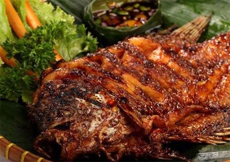 Ikan Bakar 52 Malang, 1. Bubur Ayam Agus, 2. Pecel Kawi, 3. Kuliner Malam Pos Ketan Legenda 1967, 4. Sate Landak Bu Ria, 5. Soto Geprak Mbah Djo, 6. Hot Cui Mie Gloria Malang, 7. Toko Oen, 8. Cafe Jagung Jaya Abadi, 9. Warung Ronde Titoni, 10. Depot Hok Lay, 11. Rumah Makan Cairo, 12. Putu Lanang Celaket, 13. Bakpao Boldy, 14. Mie Gajah Mada, 15. Rujak Cingur Bude Ruk, 16. Warung Lama Haji Ridwan, 17. Depot Tahu Lontong Lonceng, 18. Burger Buto, 19. Pia Mangkok Malang, 20. STMJ Glintung, 21. Mie Iblis Malang, 22. Surabi Gendut, 23. Gado-Gado Citra Kota Malang, 23. Bakso President, 24. Lesehan Pak H. SHOLEH, 25. Lesehan Yogyakarta Malang, 26. Taman Indie Resto Malang, 27. Amsterdam Garden Resto & Steak House Malang, 28. Malibu Steak ‘n’ Pizza Malang, 29. Padi Resto Galeri Malang, 30. Ikan Bakar 52 Malang, 31. Ikan Goreng Pangeran Muda Malang, 32. Ikan Bakar Cianjur ( IBC ), 33. Pondok Desa Kampung Telaga Malang, 34. Javanine Restaurant, 35. Rumah Makan Inggil, 36. Bakso Bakar Trowulan, 37. Depot Rawon Nguling, 38. WellDuck Bebek Goreng & Bakar, 39. Ayam Kremes Madura Potre Koneng, 40. Bakso Bakar Pahlawan Trip Malang, 41. Harmoni Resto Cafe Malang, 42. Baegopa Malang, 43. Pecel Pyuur (Brisam) Malang, 44. Mie Tomcat Malang, 45. Rawon Brintik, Warung Bu Napsiah Malang, 46. Noodle Inc Malang, 47. Bakso Kota Cak Man Malang, 48. Warung Spesial Sambal Malang, 49. Mie Jogging Malang, 50. Ayam Bakar Lientang Malang, 51. Dapur Resto Kota Malang, 52. Waroeng Bamboe Lesehan Sidomulyo, 53. Omah Kitir Cafe Factory, 54. Waroeng Lesehan Pring Pethuk, 53. Melati Restaurant, 54. Rumah Opa Kitchen And Lounge, 55. Rumah Coffee Loe Mien Toe, 56. Madam Wang Secret Garden, 57. Daerah Payung, 58. Rumah Sosis, 59. Jungle Fast Food Resto, 60. Ria Djenaka Batu, 61. Warung Sate Kelinci, 62. Warung Wareg, 63. Sate Hotplet, 64. Racel Risol, 65. Illy Cafe Lai Lai, 66. Ayam Pakuan, 67. Warung Mie Setan, 68. Orem-orem Khas Arema, 69. Surabi Imut, 70. Bakso Bakar Pak Man, 71. Cwie Mie Malang, 72. Sate dan Gule Kambing Haji Paino Bunul (Tahun 1973 – Sekarang), 73. Depot Soto Lombok (Tahun 1955 – Sekarang), 74. Soto Daging Pak Markeso (Tahun 1950 – Sekarang), 75. Soto Daging Rahayu (sejak 1928), 76. Warung Bu Haji AREMA