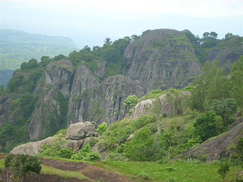 Kawasan Karst Pegunungan Sewu, 1. Pantai Pok Tunggal, 2. Pantai Siung, 3. Pantai Indrayanti (Pantai Pulang Sawal), 4. Pantai Baron, 5. Pantai Jogan, 6. Pantai Sundak, 7. Pantai Krakal, 8. Goa Gelatik, 9. Air Terjun Sri Gethuk, 10. Gua Seropan, 11. Gua Jomblang, 12. Cave Tubing Kalisuci, 13. Gunung Nglanggeran, 14. Pantai Sadranan, 15. Bukit Bintang, 16. Pantai Ngobaran, 17. Pantai Gesing, 18. Bukit Kosakora, 19. Pantai Wedi Ombo, 20. Pantai Slili, 21. Pantai Timang, 22. Pantai Jungwok, 23. Rafting di Kali Oyo Gunungkidul, 24. Pantai Seruni, 25. Pantai Drini, 26. Pantai Sepanjang, 27. Goa Bribin, 28. Goa Kalisuci Gunung Kidul, 29. Alun-alun Wonosari (Alun-alun Pemda), 30. Pantai Kukup, Desa Kemadang, Kecamatan Tanjungsari, 31. Embung Batara Sriten, 32. Pantai Sadeng, 33. Goa Cokro, 34. Goa Lowo, 35. Pantai Ngrenehan, 36. Gua Maria Tritis, 37. Desa Wisata Jelok, 38. Desa Wisata Nglanggeran, 39. Goa Jomblang – Grubug, 40. Goa Paesan, 41. Gunung Patuk atau Bukit Hargodumilah, 42. Gunung Gambar, 43. Telaga Jonge, 44. Dam Beton Indah dan Bendungan Simo, 45. Rest Area Bunder, 46. Goa Cerme, 47. Goa Langse, 48. Pantai Ngandong, 49. Gunung Kendil, 50. Goa Cokakan, 51. Gunung Api Purba Nglanggeran, 52. Bengawan Solo Purba (Telaga Suling), 53. Desa Wisata Umbulrejo, 54. Kawasan Karst Pegunungan Sewu, 55. Telaga Kemuning, 56. Hutan Wanagama, 57. Situs Gambirowati atau Pesanggrahan Gambirowati, 58. Goa Jlamprong, Goa Gesing, Goa Sinden, 59. Desa Wisata Bejiharjo, 60. Desa Wisata Bleberan, 61. Desa Wisata Mojo, 62. Desa Wisata Bobung, 63. Desa Wisata Wonosadi, 64. Desa Wisata Garotan, 65. Lembah Karst Mulo, 66. Hutan Bunder, 67. Hutan Wonosadi, 68. Situs Megalitik Sokoliman, 69. Situs Gunungbang, 70. Pertapaan Kembang Lampir, 71. Pantai Nguyahan, 72. Goa Rancang Kencono