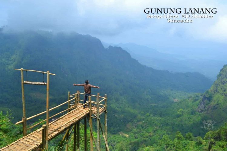 Pesona Wisata Gunung Lanang Mergolangu, Lokasi Tempat Wisata Eksotis Di Wonosobo, Kuliner Khas Wonosobo, Penginapan Murah Di Kabupaten Wonososbo, Tarif Masuk Ke Tempat Wisata Di Daerah Wonosobo, Rekomendasi Tempat Wisata Wonosobo