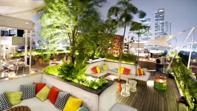 Awan Lounge - Tempat makan enak di Jakarta, 1. Bandar Djakarta, 2. Nasi Goreng Kambing Kebon Sirih Sejak 1958, 3. Joni Steak, 4. Bebek Kaleyo Tebet, 5. Ayam Goreng Berkah, 6. Talaga Sampireun – Puri, 7. Bopet Mini Benhil, 8. Roti Bakar Eddy Blok M, 9. Kwetiaw Sapi 78 Mangga Besar, 10. Restoran Garuda, 11. Warung MJS, 12. Tugu Kuntskring Palais Jakarta, 13. Ragusa Es Italia, 14. Waroeng Sunda, 15. Holycow STEAKHOUSE, 16. Kaum Jakarta, 17. Bubur Kwang Tung, 18. Cerita Rasa Nusantara, 19. Kampung Kecil Kedoya Puri Kembangan, 20. Pagi Sore Cempaka Putih, 21. Social House Grand Indonesia, 22. Soto Betawi Haji Husen, 23. Restoran Beautika Khas Manado – Abdul Muis, 24. Ikan Bakar Cianjur, 25. Warmindo Abang Adek, 26. Bebek Bentu Cempaka Putih, 27. OTW Food Street, 28. Dim Sum Inc, 29. Nasi Gandul Bu Endang, 30. Warung Mak Dower, 31. Warung Nagih, 32. Ayam Goreng Gohyong Malaya, 33. Harum Manis, 34. Munik Restoran, 35. Smarapura Traditional Resto, 36. Anomali Coffee Setiabudi, 37. Sate Maranggi Haji Yetty, 38. Bungarampai, 39. Tony Roma’s, 40. Chinesefood 99 Pecenongan, 41. SINOÜ, 42. The Awan Lounge, 43. Waha Kitchen, 44. Gado-gado Bonbin, 45. Martabak Boss, 46. Colette Lola – Wolter Monginsidi, 47. Food Lab