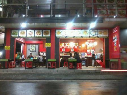 Bungong Jeumpa Jogja, 1. The House of Raminten, 2. Kalimilk, 3. Bong Kopitown, 4. Warung Ijo Baciro, 5. Kedai Darling, 6. Nasi Goreng Beringharjo, 7. Oseng Mercon Bu Narti, 8. Angkringan Lik Man, 9. Mie Telap 12, 10. Hakone Resto, 11. Sate Klathak Pak Pong, 12. Manggar Manding, 13. Gudeg Pawon, 14. Sellie Coffee, 15. Klinik Kopi, 16. Sate Klatak Pak Bari, 17. Bakpia Pathok 25, 18. Rujak Es Cream Pak Nardi Pakualaman, 19. Bukit Bintang Jogja, 20. Angkringan Wijilan, 21. The Captain Urban Lounge, 22. Kastil Mang Engking, 23. Pondok Makan Pelem Golek, 24. Sawa Steaks and Grills (Tutup), 25. Kimchi Go, 26. Jadah Tempe Mbah Carik, 27. Secret Garden Coffee and Chocolate, 28. Roaster and Bear, 29. Aglioo Pasta and Pizza, 30. Indische Koffie Benteng Vredeburg, 31. Tempo Gelato Prawirotaman, 32. Bungong Jeumpa, 33. Restoran Tradisional Joglo Mlati, 34. Abhayagiri Restoran, 35. Gudeg Yu Djum, 36. Nanamia Pizzeria Mozes, 37. Dimsum Edane, 38. Sasanti Restaurant and Gallery, 39. Omah Dhuwur Restoran, 40. Nikkou Ramen, 41. Kampung Ramadhan Jogokariyan, 42. Mangut Lele Mbah Marto, 43. Rembug Kopi, 44. ViaVia Jogjakarta, 45. Rosella Easy Dinning, 46. Beukenhof Restoran, 47. Jejamuran, 48. Milas Vegetarian Resto, 49. Blanco Coffee and Books, 50. Lokal Resto, 51. Ruang Cafe, 52. Kedai Poci, 53. Cafe Cokelat, 54. Mato Kopi, 55. Soto Kadipiro, 56. Brongkos Bu Padmo, 57. Ayam Goreng Mbah Cemplung