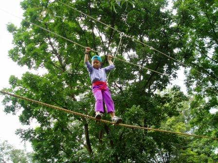 Agro Batu Luhur, 1. Jembar Waterpark, 2. Perkebunan Teh Cipasung, 3. Goa Lalay, 4. Curug Muara Jaya, 5. Curug Sawer, 6. Talaga Herang, 7. Wisata Paralayang Gunung Panten, 8. Taman Wisata Bukit Alam Hejo, 9. Curug Tonjong, 10. Curug Cipeuteuy, 11. Air terjun Cibali, 12. Agro Batu Luhur, 13. Taman Buana Marga Majalengka (Taman Dinosaurus), 14. Situ Sangiang dan Makam Sunan Parung, 15. Pendakian Gunung Ciremai, 16. Curug Sempong, 17. Curug Awul, 18. Situ Cipanten, 19. Curug Campaga, 20. Curug Cipeureus, 21. Curug Puntang, 22. Panorama Cikebo, 23. Panorama Lemah Putih, 24. Situ Cikuda, 25. Bukit Panyaweuyan Argapura, 26. Wisata Situ Cipadung Desa Pajajar, 27. Wisata Cadas Gantung, 28. Air Terjun Embun Pelangi, 29. Air Terjun Cilutung, 30. Situ Janawi, 31. Taman Nasional Sadarehe, 32. Museum Talaga Manggung, 33. Rumah Adat Panjalin, 34. Gunung Cakrabuana, 35. Telaga di Petilasan Prabu Siliwangi, 36. Curug Ciwanda, 37. Curug Situhiang, 38. Taman Wisata Linggarjati, 39. Air Terjun Baligo, 40. Telaga Nila, 41. Kolam Renang Balong Sang Raja, 42. Gunung Batu Tilu, 43. Bukit Mercury Sayang Kaak, 44. Bendungan Raksasa Rentang, 45. Terasering Sawah Nangklak, 46. Gunung Ciwaru, 47. Puncak Sawiyah, 48. Ciboer Pass, 49. Curug Kapak Kuda, 50. Water Boom Tirta Indah, 51. Water Boom Rajawali ( Surya ), 52. Water Boom Tohaga, 53. Taman Ikan Bunderan , 54. Situ Batu di Desa Malausma, 55. Durian Sinapeul