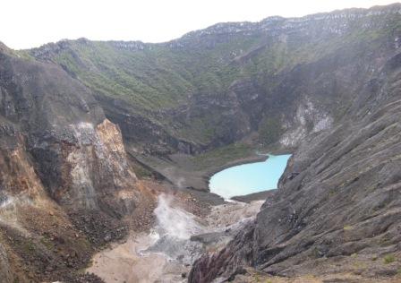 Kawah di Kaldera Puncak Gunung Ciremai, 1. Objek Wisata Pemandian Cibulan Kuningan, 2. Taman Nasional Gunung Ciremai , 3. Tempat Wisata Sejarah Situs Purbakala Cipari Kuningan, 4. Tempat Wisata Alam Curug Sidomba Kuningan, 5. Objek Wisata Taman Wisata Alam Linggajati Kuningan, 6. Objek Wisata Waduk Darma Kuningan , 7. Sumur Tujuh Cibulan, 8. Objek Wisata Telaga Remis Kuningan, 9. Objek Wisata Kebun Raya Kuningan, 10. Open Space Gallery Kuningan, 11. Tempat Wisata Sejarah Gedung Perundingan Linggarjati, 12. Pemandian Air Panas Sangkanurip Alami Kuningan, 13. Objek Wisata Lembah Cilengkrang Kuningan, 14. Balong Cigugur Kuningan, 15. Palutungan Kuningan, 16. The Mountain Recreation Park Kuningan, 17. Tempat Wisata Alam Curug Bangkong Kuningan , 18. Objek Wisata Taman Salsabila Kuningan, 19. Situ Cicerem Kuningan (Telaga Biru Cicerem), 20. Gunung Ciremai, 21. Desa Sitonjul Kuningan, 22. Telaga Nilem Kuningan, 23. Kolam Renang Sanggariang Kuningan, 24. Pemandian Air Panas Subang Kuningan, 25. Taman Cisantana, 26. Pusat Oleh-Oleh Kuningan, 27. Wisata Hutan Desa Setianegara, 28. Curug Ceret Kuningan, 29. Gua Maria Rahmat Sawer Cigugur, 30. Balong Keramat Darmaloka, 31. Bumi Perkemahan Ipukan Cisantana Kuningan , 32. Wisata Bukit Panembongan Kuningan, 33. Curug Gongseng, 34. Curug Nyandung Kuningan, 35. Pemandangan Indah Sukageuri Kuningan, 36. Curug Payung Kuningan, 37. Objek Wisata Alami Curug Ciputri Kuningan, 38. Kolam Terapi Ikan Cigugur Kuningan, 39. Paseban Tri Panca Tunggal, 40. Objek Wisata Hutan Kota Mayasih Kuningan, 41. Objek Wisata Hutan Kota Bungkirit Kuningan, 42. Objek Wisata Taman Kota Kuningan, 43. Objek Wisata Taman Cirendang Kuningan, 44. Objek Wisata Telaga Nilam Kuningan, 45. Objek Wisata Balong Dalem Jalaksana Kuningan, 46. Sangkan Resort Aqua Park