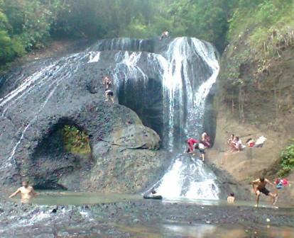 Objek Wisata Alam Curug Bojong Pangandaran