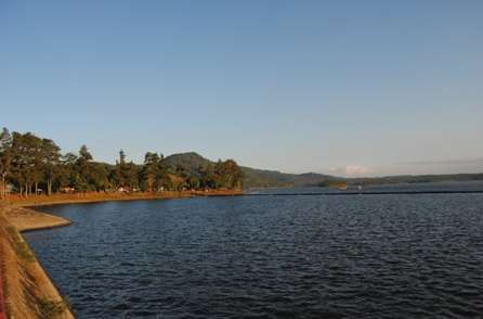 Objek Wisata Waduk Darma Kuningan, 1. Objek Wisata Pemandian Cibulan Kuningan, 2. Taman Nasional Gunung Ciremai , 3. Tempat Wisata Sejarah Situs Purbakala Cipari Kuningan, 4. Tempat Wisata Alam Curug Sidomba Kuningan, 5. Objek Wisata Taman Wisata Alam Linggajati Kuningan, 6. Objek Wisata Waduk Darma Kuningan , 7. Sumur Tujuh Cibulan, 8. Objek Wisata Telaga Remis Kuningan, 9. Objek Wisata Kebun Raya Kuningan, 10. Open Space Gallery Kuningan, 11. Tempat Wisata Sejarah Gedung Perundingan Linggarjati, 12. Pemandian Air Panas Sangkanurip Alami Kuningan, 13. Objek Wisata Lembah Cilengkrang Kuningan, 14. Balong Cigugur Kuningan, 15. Palutungan Kuningan, 16. The Mountain Recreation Park Kuningan, 17. Tempat Wisata Alam Curug Bangkong Kuningan , 18. Objek Wisata Taman Salsabila Kuningan, 19. Situ Cicerem Kuningan (Telaga Biru Cicerem), 20. Gunung Ciremai, 21. Desa Sitonjul Kuningan, 22. Telaga Nilem Kuningan, 23. Kolam Renang Sanggariang Kuningan, 24. Pemandian Air Panas Subang Kuningan, 25. Taman Cisantana, 26. Pusat Oleh-Oleh Kuningan, 27. Wisata Hutan Desa Setianegara, 28. Curug Ceret Kuningan, 29. Gua Maria Rahmat Sawer Cigugur, 30. Balong Keramat Darmaloka, 31. Bumi Perkemahan Ipukan Cisantana Kuningan , 32. Wisata Bukit Panembongan Kuningan, 33. Curug Gongseng, 34. Curug Nyandung Kuningan, 35. Pemandangan Indah Sukageuri Kuningan, 36. Curug Payung Kuningan, 37. Objek Wisata Alami Curug Ciputri Kuningan, 38. Kolam Terapi Ikan Cigugur Kuningan, 39. Paseban Tri Panca Tunggal, 40. Objek Wisata Hutan Kota Mayasih Kuningan, 41. Objek Wisata Hutan Kota Bungkirit Kuningan, 42. Objek Wisata Taman Kota Kuningan, 43. Objek Wisata Taman Cirendang Kuningan, 44. Objek Wisata Telaga Nilam Kuningan, 45. Objek Wisata Balong Dalem Jalaksana Kuningan, 46. Sangkan Resort Aqua Park