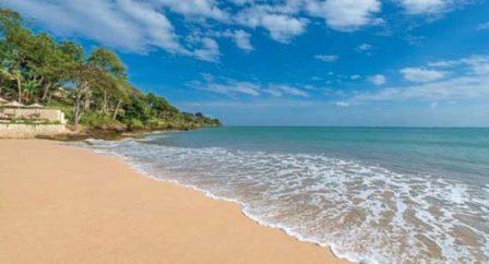 Pantai Pasir Putih, 1. Pantai Kuta Bali, 2. Double Six Beach, 3. Pantai Pandawa, 4. Pantai Padang Padang, 5. Pantai Sanur, 6. Pantai Blue Lagoon, 7. Pantai Bias Tugel Bali, 8. Pantai Green Bowl, 9. Pantai Atuh – DIAMOND BEACH NUSA PENIDA, 10. Pantai Geger, 11. Pantai Karma Kandara, 12. Pantai Soka, 13. Pantai Amed, 14. Pantai Pasir Putih – Virgin Beach, 15. Pantai Nusa Dua Bali, 16. Pantai Dreamland, 17. Pantai Balian, 18. Finn’s Beach, 19. Pantai Pulau Menjangan, 20. Dream Beach, 21. Pantai Balangan, 22. Pantai Jimbaran, 23. Pantai Lovina, 24. Pantai Padangbai, 25. Pantai Nusa Lembongan, 26. Pantai tanjung Benoa, 27. Pantai Legian, 28. Pantai Seminyak, 29. Pantai Kedonganan, 30. Pantai Canggu, 31. Pantai Tulamben Bali, 32. Pantai Blue Point (Suluban), 33. Pantai Medewi, 34. Pantai Tanah Lot, 35. Pantai Tegal Wangi, 36. Pantai Bingin, 37. Pantai Kayu Putih Bali, 38. Pantai Labuhan Amuk, 39. Pantai Yeh Leh, 40. Pantai Gunung Payung, 41. Pantai Nyang-Nyang, 42. Pantai Pemuteran, 43. Pantai Kelan, 44. Pantai Pererenan, 45. Pantai Goa Lawah (Timur Pura – Rest Area), 46. Padma Beach, 47. Pantai Candidasa, 48. Pantai Tanah Barak