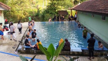 Pemandian Air Panas Subang Kuningan, 1. Objek Wisata Pemandian Cibulan Kuningan, 2. Taman Nasional Gunung Ciremai , 3. Tempat Wisata Sejarah Situs Purbakala Cipari Kuningan, 4. Tempat Wisata Alam Curug Sidomba Kuningan, 5. Objek Wisata Taman Wisata Alam Linggajati Kuningan, 6. Objek Wisata Waduk Darma Kuningan , 7. Sumur Tujuh Cibulan, 8. Objek Wisata Telaga Remis Kuningan, 9. Objek Wisata Kebun Raya Kuningan, 10. Open Space Gallery Kuningan, 11. Tempat Wisata Sejarah Gedung Perundingan Linggarjati, 12. Pemandian Air Panas Sangkanurip Alami Kuningan, 13. Objek Wisata Lembah Cilengkrang Kuningan, 14. Balong Cigugur Kuningan, 15. Palutungan Kuningan, 16. The Mountain Recreation Park Kuningan, 17. Tempat Wisata Alam Curug Bangkong Kuningan , 18. Objek Wisata Taman Salsabila Kuningan, 19. Situ Cicerem Kuningan (Telaga Biru Cicerem), 20. Gunung Ciremai, 21. Desa Sitonjul Kuningan, 22. Telaga Nilem Kuningan, 23. Kolam Renang Sanggariang Kuningan, 24. Pemandian Air Panas Subang Kuningan, 25. Taman Cisantana, 26. Pusat Oleh-Oleh Kuningan, 27. Wisata Hutan Desa Setianegara, 28. Curug Ceret Kuningan, 29. Gua Maria Rahmat Sawer Cigugur, 30. Balong Keramat Darmaloka, 31. Bumi Perkemahan Ipukan Cisantana Kuningan , 32. Wisata Bukit Panembongan Kuningan, 33. Curug Gongseng, 34. Curug Nyandung Kuningan, 35. Pemandangan Indah Sukageuri Kuningan, 36. Curug Payung Kuningan, 37. Objek Wisata Alami Curug Ciputri Kuningan, 38. Kolam Terapi Ikan Cigugur Kuningan, 39. Paseban Tri Panca Tunggal, 40. Objek Wisata Hutan Kota Mayasih Kuningan, 41. Objek Wisata Hutan Kota Bungkirit Kuningan, 42. Objek Wisata Taman Kota Kuningan, 43. Objek Wisata Taman Cirendang Kuningan, 44. Objek Wisata Telaga Nilam Kuningan, 45. Objek Wisata Balong Dalem Jalaksana Kuningan, 46. Sangkan Resort Aqua Park