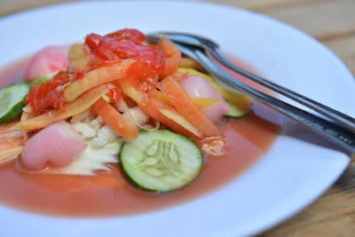 Rujak Kuah Pindang Khas Bali, 1. Blayag Raja, 2. Lontong Jukut Serapah, 3. Nasi Tepeng Khas Bali, 4. Serombotan Khas Bali, 5. Rujak Kuah Pindang Khas Bali, 6. Sate Lilit Khas Bali, 7. Ayam/Bebek Betutu Khas Bali, 8. Bagiak Khas Bali, 9. Kacang Asin Khas Bali, 10. Lawar Kuwir Khas Bali, 11. Nasi Campur Ayam Bali, 12. Nasi Jinggo Khas Bali, 13. Tum Ayam Khas Bali, 14. Jaja Wajik Khas Bali, 15. Jaja Bendu Khas Bali, 16. Rujak Bulung Khas Bali, 17. Tipat Cantok Khas Bali, 18. Godoh Gedang Khas Bali, 19. Bubur Injin Khas Bali, 20. Bubur Mengguh Khas Bali, 21. Komoh Khas Bali, 22. Jukut Ares Khas Bali, 23. Nasi Sela (Ubi) Khas Bali, 24. Be Pasih Mesambel Matah, 25. Berengkes, 26. Gerang Sambel Bawang, 27. Sambel Bongkot, 28. Garangasem, 29. Jejeruk, 30. Jukut Serombotan, 31. Jukut Urab, 32. Nasi Bubuh, 33. Nasi Yasa, 34. Penyon, 35. Pesan Clengis, 36. Sate Kakul, 37. Sate Kablet, 38. Sate Plecing, 39. Telur Bumbu Bali