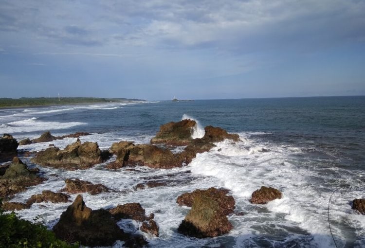 Wisata Pantai Keusik Luhur Pangandaran