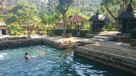 Pemandian Air Hangat Candi Umbul, 1. Candi Borobudur, 2. Rafting di Sungai Progo Atas, 3. Alun-alun Kota Magelang, 4. Air Terjun Kedung Kayang, 5. Taman Kyai Langgeng, 6. Ketep Pass, 7. Air Terjun Sekar Langit, 8. Rumah Kamera, 9. Candi Mendut, 10. Candi Pawon, 11. Gunung Andong, 12. Candi Selogriyo, 13. Gunung Tidar, 14. Curug Grenjengan Kembar, 15. Punthuk Setumbu, 16. Trekking Gunung Merbabu, 17. Curug Silawe, 18. Pemandian Air Hangat Candi Umbul, 19. Taman Badaan, 20. Museum Sudirman, 21. Pinusan Kragilan Magelang, 22. Candi Canggal, 23. Candi Ngawen, 24. Candi Lumbung, 25. Pemandian Kali Bening, 26. Air Terjun Kedung Kayangan, 27. Gardu Pandang Babadan, 28. Arung Jeram Kali Elo, 29. Telaga Bleder, 30. Gardu Pandang Bukit Barede, 31. Gardu Pandang Dlimas, 32. Gardu Pandang Mangli, 33. Sukmojoyo Hill, 34. Hutan Pinus Grenden, 35. Gereja Ayam di Dusun Gombong, 36. Punthuk Setumbu, 37. Kedung Sembrani, 38. Gunung Telomoyo, 39. Silancur Highland, 40. Bukit Grenden, 41. Curug Sigetik, 42. Puntuk Mangir Gunung Payung, 43. Bukit Rhema, 44. Hutan Pinus Wisata Mangli, 45. Jurang Jero, 46. OHD Museum, 47. Gunung Giyanti, 48. Curug Watu Ploso, 49. Klenteng Liong Hok Bio, 50. Curug Gleyor, 51. Punthuk Mongkrong, 52. Bukit Sleker, 53. Curug Lawang Kori, 54. Bukit kertojoyo, 55. Taman Ramadanu, 56. Puncak Seoloyo, 57. Taman Wisata Kopeng, 58. Bukit Gancik Selo Boyolali, 59. Gunung Sumbing, 60. Punthuk Kendil, 61. Bukit Harapan Cuntel, 62. Kebun Durian Candimulyo, 63. Jembatan Gantung Mangunsuko, 64. Air Terjun Goa Slandak, 65. Air Terjun Sumuran, 67. Museum Kapal Samudraraksa, 68. Karesidenan Kedu, 69. New Selo, 70. Taman Dewari, 71. Desa Wisata Candirejo, 72. Svargabumi Borobudur, 73. Awang-awang Telomoyo, 74. Ladon Little Island, 75. Candi Retno, 76. Wisata Petik Salak Gapoktan Ngudi Luhur, 77. Pesona Cempurung, 78. Gardu Pandang Cepogo, 79. Taman Garempong Bringin Kulon, 80. Sendang Mudal, 81. Curug Dlimas, 82. Museum Diponegoro, 83. Curug Sikencling, 84. Sendang Maren, 85. Citraelo Rafting, 86. Desa Wisata Ngawen, 87. Wisata Kulon Ndeso, 88. Taman Bunga Matahari, 89. Taman Hanya Untukmu, 90. Junkyard Autopark & Cafe, 91. Balkondes Ngadiharjo, 92. Banyuroto, 93. Bukit Dagi, 94. Jembatan Gantung Srowol, 95. Candi Asu, 96. Persawahan Permitan, 97. Bakorwil II Magelang, 98. Kebun Bibit Senopati