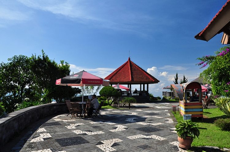 Wisata Ketep Pass di Magelang, Rekomendasi Tempat Wisata di Jawa Tengah, Tempat Wisata di Semarang Jawa Tengah, Tempat Wisata di Salatiga Jawa Tengah, Tempat Wisata di Purwokerto Jawa Tengah, Tempat Wisata di Purworejo, Tempat Wisata di Jawa Tengah Hits Lainnya