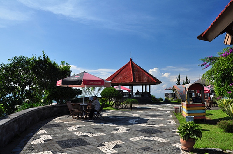 Wisata Ketep Pass di Magelang, Informasi Umum, Lokasi Ketep Pass Magelang , Fasilitas Objek Wisata Ketep Pass , Harga Tiket Masuk Objek Wisata Ketep Pass Magelang, Aktivitas Seru di Ketep Pass Magelang