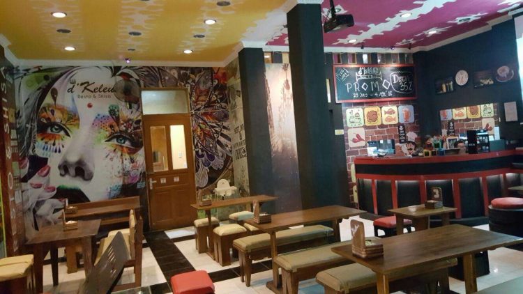 D'Keleus Waroeng Hangout via Zomato, 1. Nongkrong di Ichirei Ramen &amp; Steak Bekasi, 2. Ngopi di Head &amp; Brew Coffee Bekasi, 3. Nyicip Pempek Gaby yang Nikmati di Bekasi, 4. Alun-alun Kota Bekasi, 5. Danau Duta Harapan, 6. Koma Junkyard Cafe, 7. Nenen Nyok, 8. Cafe Palazzo, 9. Warkop Masa Gitu, 10. Eggo Waffle, 11. Double U Steak, 12. Gudang Rottie, 13. Es Durian Patal, 14. Warung Pancong Balap, 15. Sringopi, 16. Carrington Coffee, 17. The Cubite, 18. Satay Celup Uncle Chen’s, 19. Kedutaan Besar Bekasi , 20. Atelier Coffee &amp; Kitchen, 21. Coffee Paste, 22. D’Keleus Waroeng Hangout, 23. J-Zone Cafe, 24. Toast Toast-an, 25. Ngopiisme, 26. Kopi Tjan, 27. Warung Top.inc, 28. Waroeng Kongkow, 29. San9a, 30. Up To You Cafe, 31. Eight Coffee, 32. Coffee Bens, 33. de’Kopi, 34. Sausalito Cafe &amp; Bistro, 35. Find Out Coffee, 36. Trusty Cafe, 37. Warunk Fenomenal, 38. Mutual Coffee And Roastery, 39. Barong Coffee &amp; Lounge, 40. Glamrock Cafe