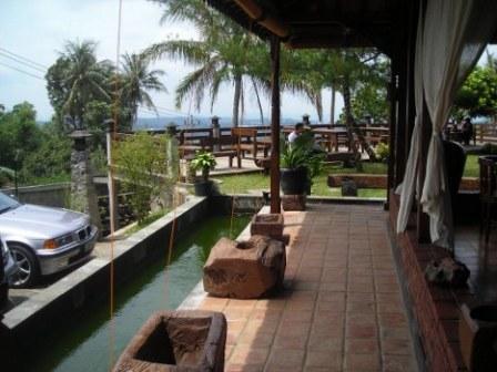 Joglo Agung Resto and Gallery