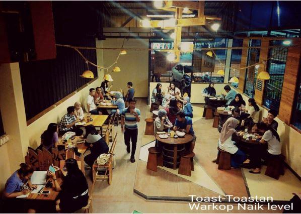 Toast Toast-an via Qraved, 1. Nongkrong di Ichirei Ramen &amp; Steak Bekasi, 2. Ngopi di Head &amp; Brew Coffee Bekasi, 3. Nyicip Pempek Gaby yang Nikmati di Bekasi, 4. Alun-alun Kota Bekasi, 5. Danau Duta Harapan, 6. Koma Junkyard Cafe, 7. Nenen Nyok, 8. Cafe Palazzo, 9. Warkop Masa Gitu, 10. Eggo Waffle, 11. Double U Steak, 12. Gudang Rottie, 13. Es Durian Patal, 14. Warung Pancong Balap, 15. Sringopi, 16. Carrington Coffee, 17. The Cubite, 18. Satay Celup Uncle Chen’s, 19. Kedutaan Besar Bekasi , 20. Atelier Coffee &amp; Kitchen, 21. Coffee Paste, 22. D’Keleus Waroeng Hangout, 23. J-Zone Cafe, 24. Toast Toast-an, 25. Ngopiisme, 26. Kopi Tjan, 27. Warung Top.inc, 28. Waroeng Kongkow, 29. San9a, 30. Up To You Cafe, 31. Eight Coffee, 32. Coffee Bens, 33. de’Kopi, 34. Sausalito Cafe &amp; Bistro, 35. Find Out Coffee, 36. Trusty Cafe, 37. Warunk Fenomenal, 38. Mutual Coffee And Roastery, 39. Barong Coffee &amp; Lounge, 40. Glamrock Cafe