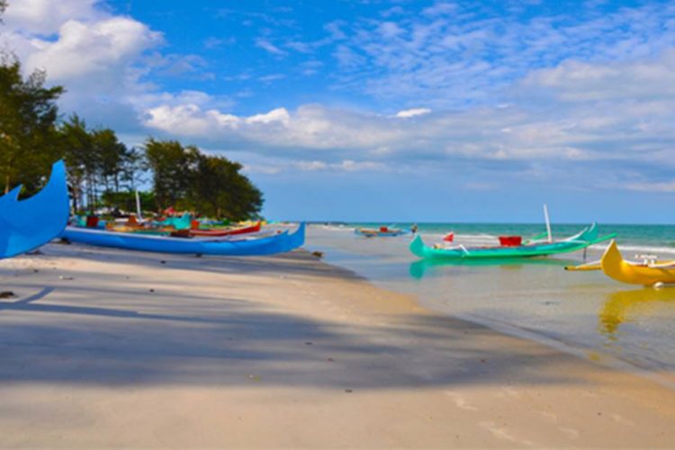 Pantai Serdang, 1. Pantai Nyiur Melambai, 2. Pulau Lengkuas, 3. Pantai Tanjung Tinggi, 4. Pantai Penyak, 5. Pantai Tanjung Kelayang, 6. Pulau Memperak, 7. Kawasan Pantai and Resort Bukit Berahu, 8. Pantai Punai, 9. Kampong Dedaun, 10. Tanjung Binga, 11. Burung Mandi, 12. Pantai Serdang, 13. Pulau Pasir, 14. Pulau Batu Berlayar, 15. Pulau Kepayang, 16. Pulau Lutong, 17. Pulau Leebong, 18. Bukit Pangkuan, 19. Museum Kata, 20. Sail Belitung, 21. Tirta Marundang, 22. Air Terjun Gurok Beraye , 23. Air Terjun Kapala Kawai, 24. Air Terjun Marsilla, 25. Danau Kaolin, 26. Desa Nelayan, 27. Sungai Batu Mentas, 28. Bukit Peramun, 29. Gusong Bugis, 30. Open Pit, 31. Dermaga Kirana, 32. Pantai Penyabong, 33. Air Terjun Gurok Beraye, 34. Pulau Burung, 35. Pantai Tanjung Pendam, 36. Bukit Batu Baginde