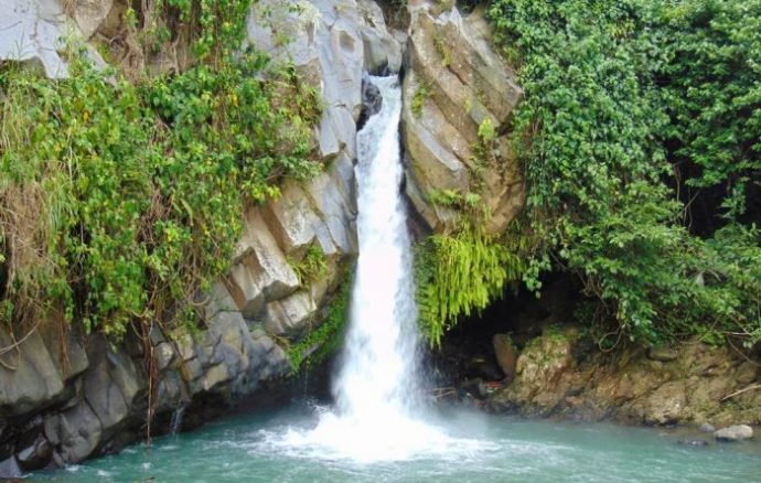 Air Terjun Way Lalaan