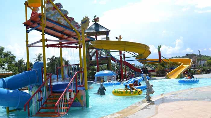 D’Mermaid Waterpark via Lampungco