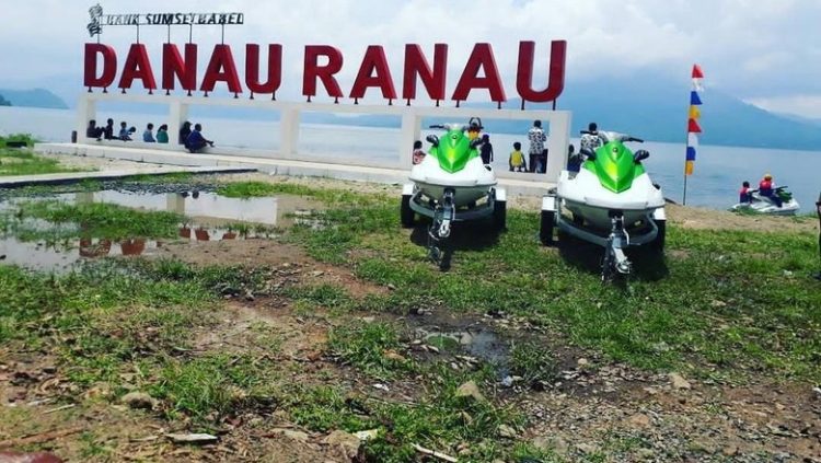 Danau Ranau Foto by Rafita
