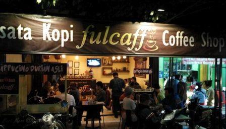 Kedai Kopi Fulcaff, 1. Warung Nako, Kopi Nako Depok, 2. JPW Cafe & Garden, 3. Coffee Toffee Margonda 1, 4. Warung Pasta Depok, 5. Kopi Bar, 6. Warung Pancong Mang Kumis & Mang Dadang, 7. Waroeng SS Spesial Sambal, 8. Sop Duren Margonda, 9. Jacob Koffie Huis, 10. Beranda Depok Cafe & Resto, 11. LOUIS CAFE, 12. Warunk Upnormal Margonda, 13. Dadi’s Coffee Garden, 14. Kopi Kotak, 15. Tibumi Kopi, 16. Warkop Pancong, 17. Ghawil Cafe & Coffee, 18. Shirin The Arabian Resto, 19. Green T, 20. Kedai Kopi Fulcaff, 21. Kedai Pancong Lava, 22. Kedai Kopi Kimung, 23. Delysh Coffee, 24. Oseyo, 25. VolksMilk Raden Sanim, 26. Gotti Pizza & Coffee Sukmajaya, 27. Gokana Ramen & Teppan