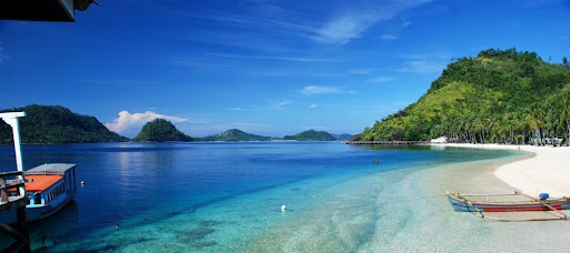 Pantai Teluk Kiluan via Malahayati