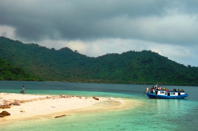 Pulau Sebuku