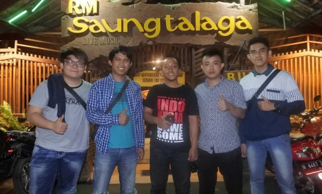 Saung Talaga via Instagram.com @riansputra13, 1. Shabu Hachi Margonda Depok, 2. Waroeng SS Spesial Sambal, 3. Mang Engking, 4. Pondok Laras, 5. Saung Talaga, 6. Soto Bu Tjondro, 7. Roti Bakar Eddy, 8. RUMAH LOBSTER DEPOK, 9. FISHSTREAT DEPOK, 10. Steak Moen – Moen, 11. Warung Pasta Depok, 12. Pondok Ikan Gurame, 13. Fat Bubble, 14. Mang Kabayan, 15. Perang Kerang, 16. Tibumi Rumah Kopi, 17. Imperial Kitchen & Dimsum, 18. Maxx Coffee, 19. Sop Duren Margonda, 20. Ayam Bakar Christina, 21. Bakso Hitam Pak Bewok, 22. Rumah Makan Shinta, 23. Shirin, 24. Laziiz Restaurant, Makanan Khas Timur Tengah di Depok, 25. Soerabi Enhaii, 26. Nasi Timbel Si Teteh, 27. Pecel Lele Lela, 28. Pidie 2000