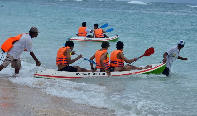 Bermain Kano di pantai pandawa Bali, Filosofi Patung Pandawa Lima Di Tebing Pantai , Sejarah Pantai Pandawa Bali, Lokasi Pantai, Pesona Pantai Pandawa yang Menghipnotis Siapa Saja, Aktivitas di Pantai Pandawa Kutuh Bali, Fasilitas di Pantai Pandawa, Harga Tiket Masuk Pantai Pandawa Bali, Yuk Cobain Pijat Tradisional di Pantai Pandawa, Transportasi , Daftar Hotel dekat Pantai Pandawa Bali, Akses Menuju Pantai Pandawa, Aktivitas Seru di Pantai Pandawa, Spot Lima Ksatria Pandawa, Tempat Makan di Pantai Pandawa, Spot Foto Instagramable