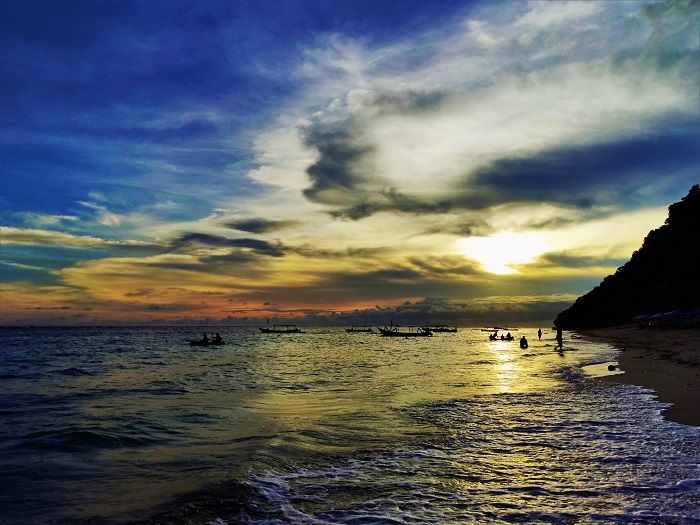 Filosofi Patung Pandawa Lima Di Tebing Pantai , Sejarah Pantai Pandawa Bali, Lokasi Pantai, Pesona Pantai Pandawa yang Menghipnotis Siapa Saja, Aktivitas di Pantai Pandawa Kutuh Bali, Fasilitas di Pantai Pandawa, Harga Tiket Masuk Pantai Pandawa Bali, Yuk Cobain Pijat Tradisional di Pantai Pandawa, Transportasi , Daftar Hotel dekat Pantai Pandawa Bali, Akses Menuju Pantai Pandawa, Aktivitas Seru di Pantai Pandawa, Spot Lima Ksatria Pandawa, Tempat Makan di Pantai Pandawa, Spot Foto Instagramable