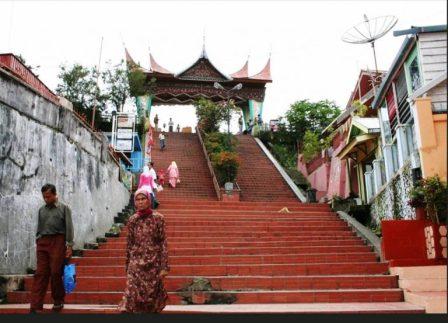 Janjang Ampek Puluah Bukittinggi