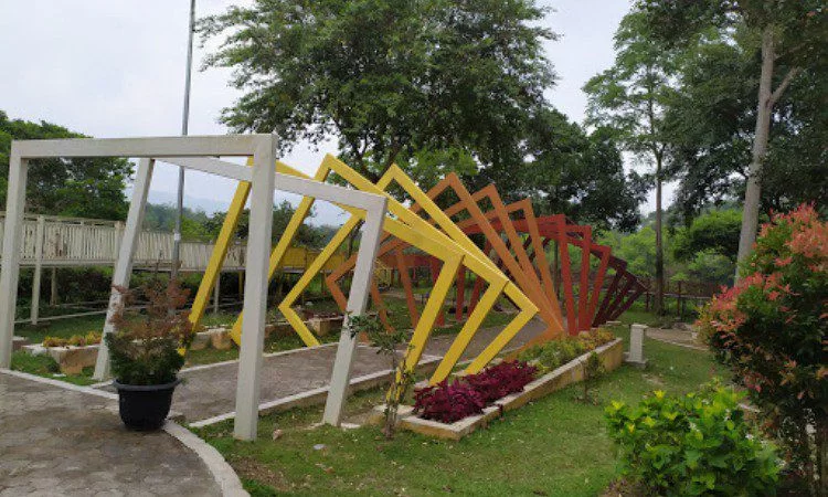 Taman Ngarai Maaram via Google Maps Azzri Aja