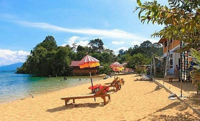 Tepian Danau Poso Sulawesi Tengah