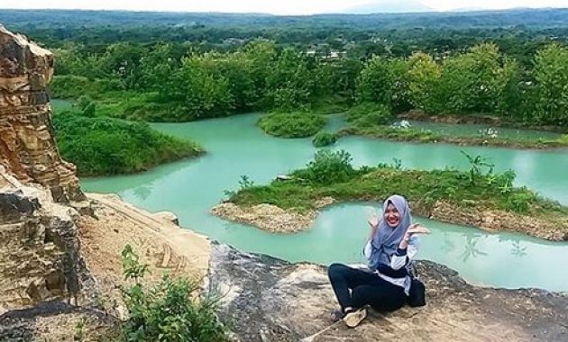 foto by instagram.com @tiara_bel, Informasi Umum, Informasi Lengkap Wisata Telaga Biru Jogja, Peta Lokasi Telaga Biru Gunungkidul Jogja, Fasilitas di Telaga Biru Jogja Semin, Harga Tiket Masuk Telaga Biru Gunung Kidul Jogja