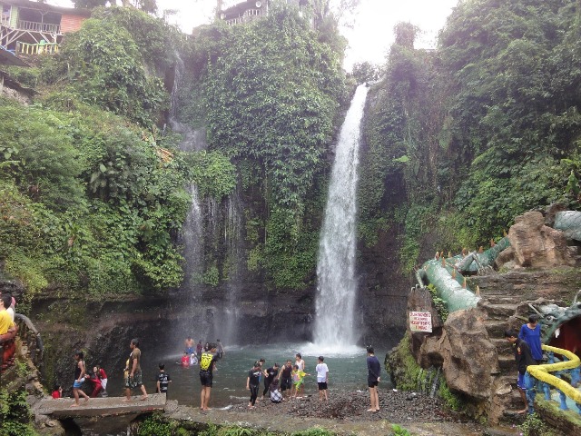 Keindahan Objek Wisata Curug Nangka, 1. JungleLand Adventure Theme Park, 2. Taman Budaya Sentul City , 3. Ecoartpark, 4. Pasar Ah Poong, 5. Air Terjun Bidadari , 6. Leuwi Kunten Sentul Bogor, 7. Taman Wisata Alam Gunung Pancar, 8. Pemandian Air Panas Gunung Pancar, 9. Bellanova Country Mall Sentul, 10. Alam Fantasia , 11. Curug Nangka, 12. Sentulfresh, 13. Kampoeng Koneng, 14. Goa Agung Garunggang, 15. Curug Leuwi Hejo , 16. Paintball Sentul, 17. Curug Kencana, 18. Curug Hordeng, 19. Bukit Hambalang, 20. Edensor Hills, 21. Taman Fathan Hambalang, 22. Sawah Segar, 23. Mandapa Kirana Resort, 24. Garuda Farm Sentul, 25. Epic Outbond