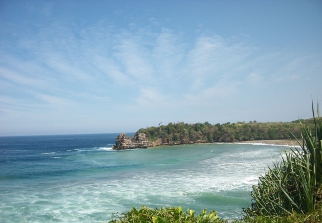 Keindahan Pantai Serang Blitar, Informasi Umum, Keindahan Pantai Serang Blitar Jawa Timur, Rute Menuju Pantai Serang Blitar, Aktivitas Seru di Pantai Serang Blitar