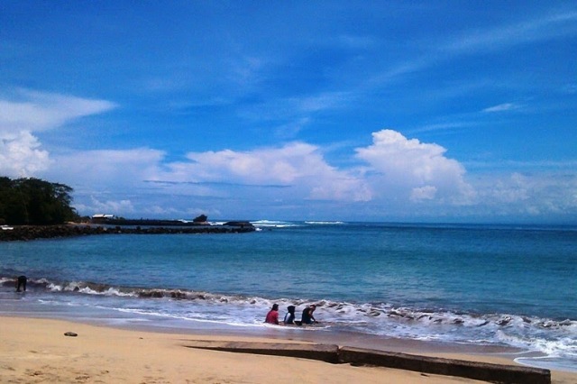 Objek Wisata Pantai Santolo Garut, Liburan Seru ke Pantai Santolo Garut Jawa Barat, Alamat Pantai Santolo Garut, Rute Menuju Pantai Santolo Garut, Harga Tiket Masuk Pantai Santolo Garut, Aktivitas Seru di Pantai Santolo Garut, Fenomena Unik di Objek Wisata Pantai Santolo Garut, Video Objek Wisata Pantai Santolo Garut, Penginapan &amp; Restoran  di Pantai Santolo Garut