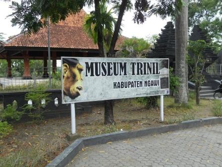 Liburan ke Museum Trinil
