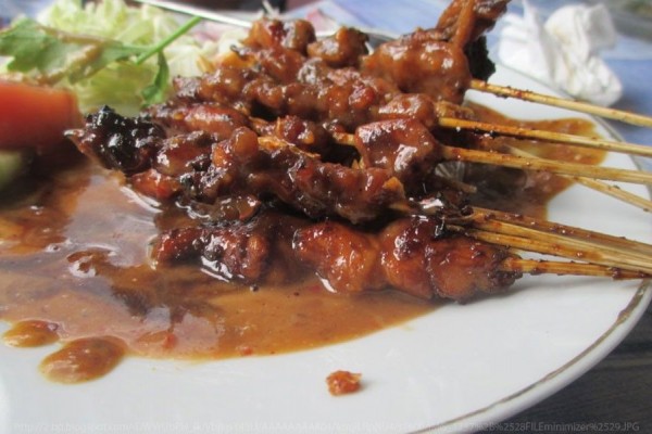 Sate Kelinci Khas Magetan yang sangat lezat