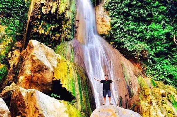 Air Terjun Tenilo, 1. TIARA Water Park, 2. Pantai Ratu, 3. Benteng Ulanta, 4. Pantai TAMENDAO, 5. Desa Wisata Religi Buboho Bongo, 6. Pulo Cinta Gorontalo, 7. Air Terjun Hiyaliyo Da’a, 8. Air Terjun Permai Taludaa, 9. Pantai Kurenai, 10. Pantai Dunu, 11. Wisata Laut Olele, 12. Pulau Saronde, 13. Pantai Mananggu, 14. Air Terjun Tenilo, 15. Pantai Tenilo, 16. Pantai Bolihutuo, 17. Desa Suku Bajo (Desa Torosiaje), 18. Benteng Otanaha, 19. Wisata Bahari Hiu Paus, 20. Monumen Nani Wartabone, 21. Pantai Pasir Putih Leato, 22. Menara Keagungan Limboto, 23. Pemandian Air Panas Lombongo, 24. Pantai Tangga 2000, 25. Air Terjun Ayuhulalo, 26. Pantai Indah Boalemo, 27. Pusat Karawo, 28. Pantai Botutonuo, 29. Pacuan Karapan Sapi, 30. Teluk Tomini, 31. Kolam Renang Potanga, 32. Pulau Bitila, 33. Wisata Pentadio Resort, 34. Rumah Adat Gorontalo, 35. Wisata Bukit Layang Gorontalo, 36. Masjid Walima Emas Gorontalo, 37. Danau Perintis, 38. Pulau Diyonumo, 39. Danau Limboto, 40. Taman Nasional Bogani Nani Wartabone Gorontalo
