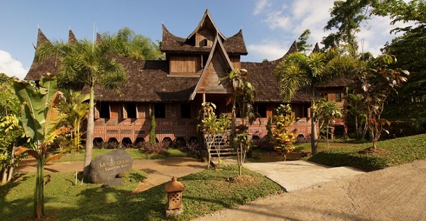 Taman Nusa, 1. Museum Blanco Renaissance, 2. Museum Seni Agung Rai, 3. Pura Puseh Desa Batuan, 4. Candi Gunung Kawi, 5. Bali Safari &amp; Marine Park, 6. Mandala Wisata Wenara Wana, 7. Museum Puri Lukisan, 8. Museum Seni Neka, 9. Goa Gajah, 10. Pasar Sukowati, 11. Pemandian Pura Tirta Empul, 12. Bali Bird Park, 13. Elephant Safari Park, 14. Kebun Binatang Bali, 15. Air Terjun Tegenungan, 16. Bukit Campuhan, 17. Taman Kupu-Kupu Kemenuh, 18. Pura Tirta Empul, 19. Pura Taman Saraswati, 20.  Air terjun Kanto lampo, 21. Air Terjun Goa Rang Reng, 22. Desa Tegalalang, 23. Arung Jeram di Sungai Ayung, 24. Taman Nusa, 25. Pantai Lebih Gianyar, 26. Bukit Jati Waterboom, 27. Sekar Bumi Farm, 28. Wisata Bali Pulina, 29. Puri Saren Agung, 30. Puri Dalem Agung Padangtegal, 31. Wisata Desa Ubud, 32. Wisata Hidden Canyon Beji Guwang, 33. Desa Wisata Nyuh Kuning, 34. Wisata Rudana Museum, 35. Wisata Monkey Forest, 36. Wisata Tari Legong Mahabharata, 37. Wisata Pasar Tradisional Di Ubud, 38. Wisata Pasar Senggol Di Ubud, 39. Wisata Desa Celuk, 40. Wisata Pura Pegulingan di Tampaksiring, 41. Wisata Pura Bukit Camplung, 42. Pura Kebo Edan, 43. Pura Dalem Sidan, 44. Wisata Desa Sidan, 45. Wisata Pantai Siyut, 46. Wisata Pantai Secret Ketewel, 47. Wisata Pura Dharma Durga Kutri, 48. Museum Pendet di Ubud, 49. Wisata Pantai Cucukan, 50. Wisata Goa Garba, 51. Wisata Desa Petulu, 52. Wisata Relief Yeh Pulu, 53. Wisata Tari Barong, 54. Wisata Candi Tebing, 55. Wisata Pantai Purnama