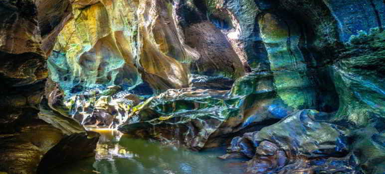 Wisata Hidden Canyon Beji Guwang, 1. Museum Blanco Renaissance, 2. Museum Seni Agung Rai, 3. Pura Puseh Desa Batuan, 4. Candi Gunung Kawi, 5. Bali Safari &amp; Marine Park, 6. Mandala Wisata Wenara Wana, 7. Museum Puri Lukisan, 8. Museum Seni Neka, 9. Goa Gajah, 10. Pasar Sukowati, 11. Pemandian Pura Tirta Empul, 12. Bali Bird Park, 13. Elephant Safari Park, 14. Kebun Binatang Bali, 15. Air Terjun Tegenungan, 16. Bukit Campuhan, 17. Taman Kupu-Kupu Kemenuh, 18. Pura Tirta Empul, 19. Pura Taman Saraswati, 20.  Air terjun Kanto lampo, 21. Air Terjun Goa Rang Reng, 22. Desa Tegalalang, 23. Arung Jeram di Sungai Ayung, 24. Taman Nusa, 25. Pantai Lebih Gianyar, 26. Bukit Jati Waterboom, 27. Sekar Bumi Farm, 28. Wisata Bali Pulina, 29. Puri Saren Agung, 30. Puri Dalem Agung Padangtegal, 31. Wisata Desa Ubud, 32. Wisata Hidden Canyon Beji Guwang, 33. Desa Wisata Nyuh Kuning, 34. Wisata Rudana Museum, 35. Wisata Monkey Forest, 36. Wisata Tari Legong Mahabharata, 37. Wisata Pasar Tradisional Di Ubud, 38. Wisata Pasar Senggol Di Ubud, 39. Wisata Desa Celuk, 40. Wisata Pura Pegulingan di Tampaksiring, 41. Wisata Pura Bukit Camplung, 42. Pura Kebo Edan, 43. Pura Dalem Sidan, 44. Wisata Desa Sidan, 45. Wisata Pantai Siyut, 46. Wisata Pantai Secret Ketewel, 47. Wisata Pura Dharma Durga Kutri, 48. Museum Pendet di Ubud, 49. Wisata Pantai Cucukan, 50. Wisata Goa Garba, 51. Wisata Desa Petulu, 52. Wisata Relief Yeh Pulu, 53. Wisata Tari Barong, 54. Wisata Candi Tebing, 55. Wisata Pantai Purnama